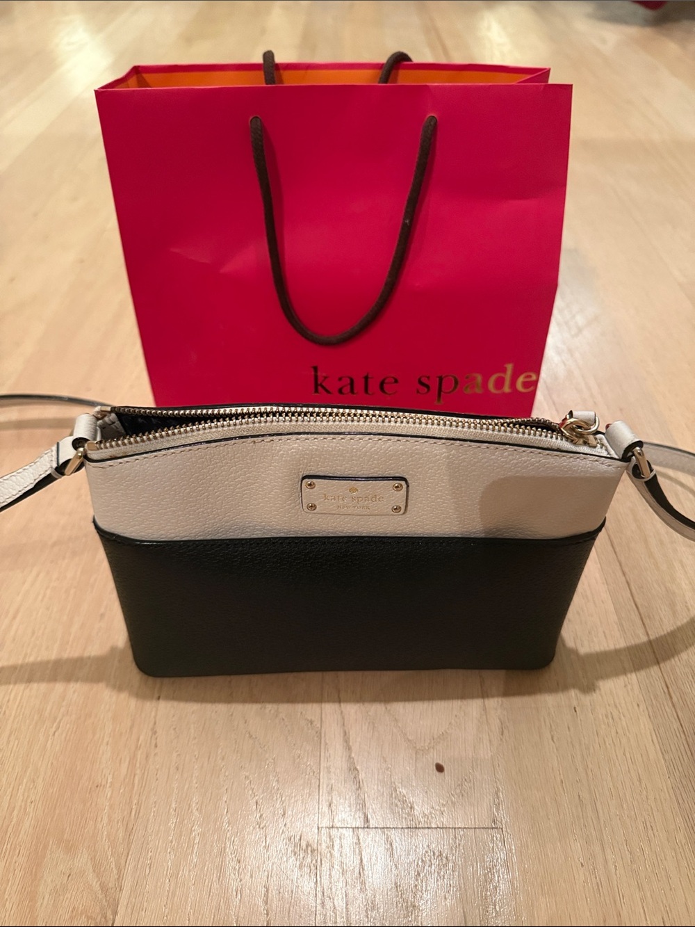 kate spade Two-Tone Black and Cream Crossbody Purse